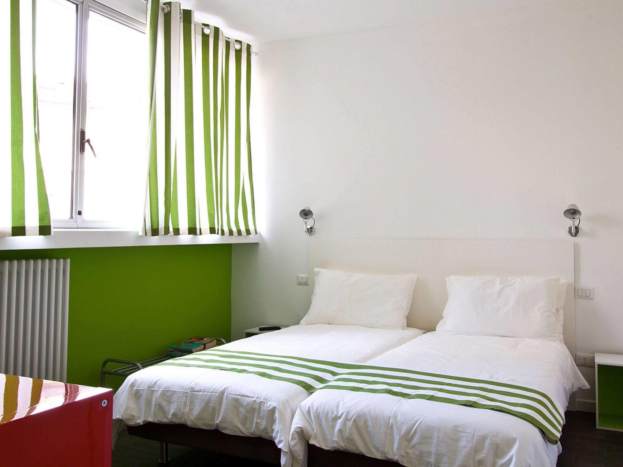 Bnb Hello Milano Екстериор снимка